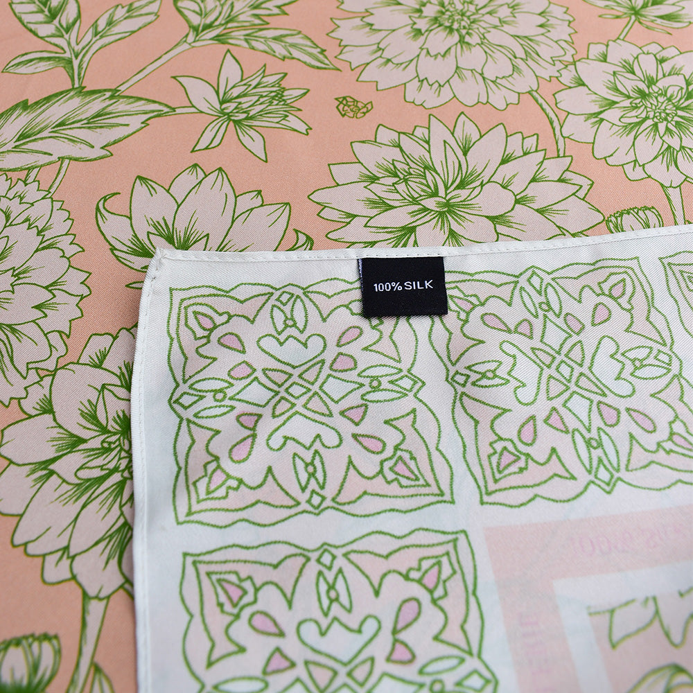 Foulard en soie Melon, Fleurs de dahlia