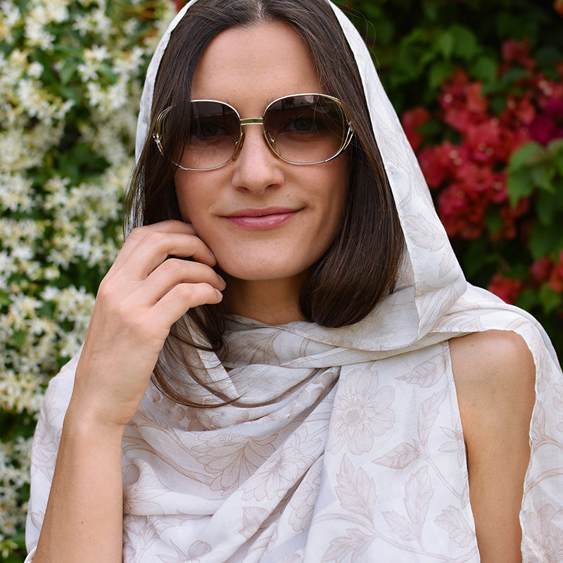 Foulard en modal fleuri beige